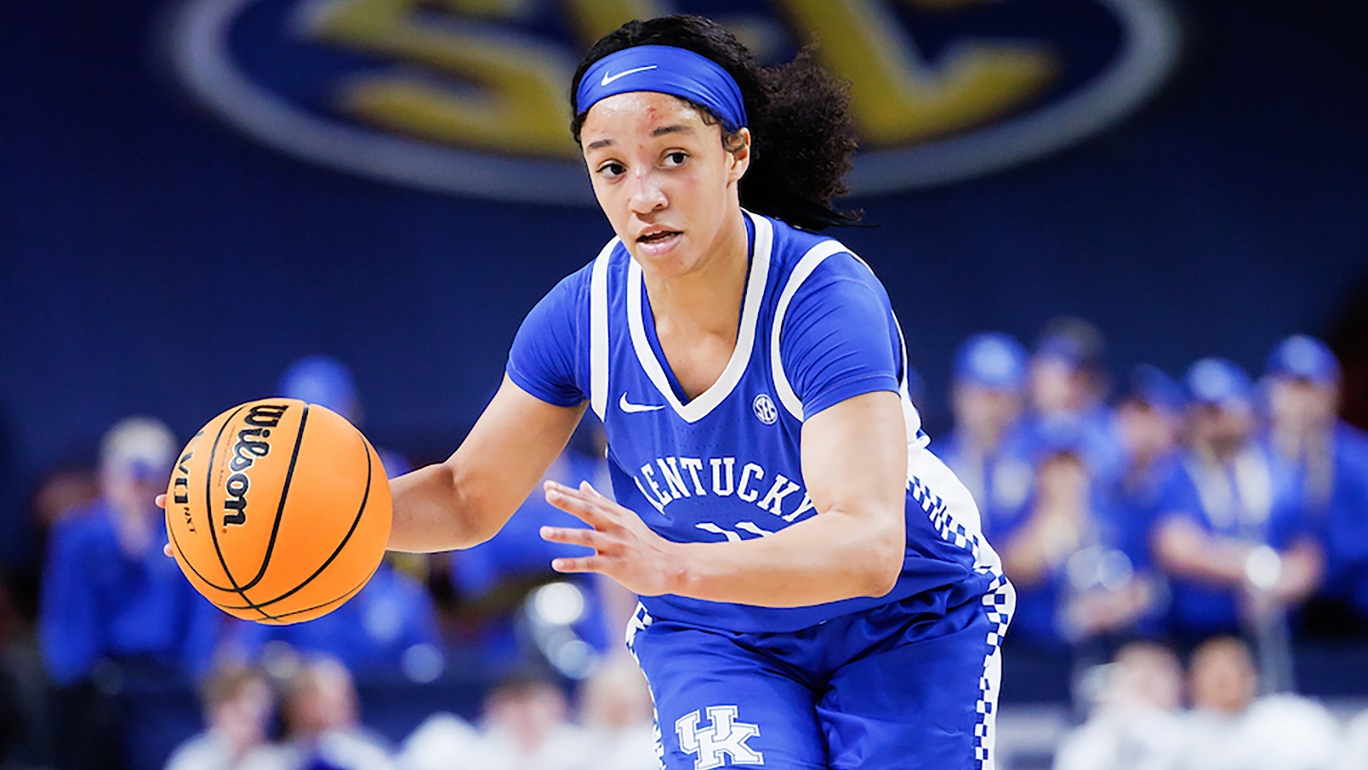 Walker, Scherr Lead Kentucky Past Alabama in SEC Tourney