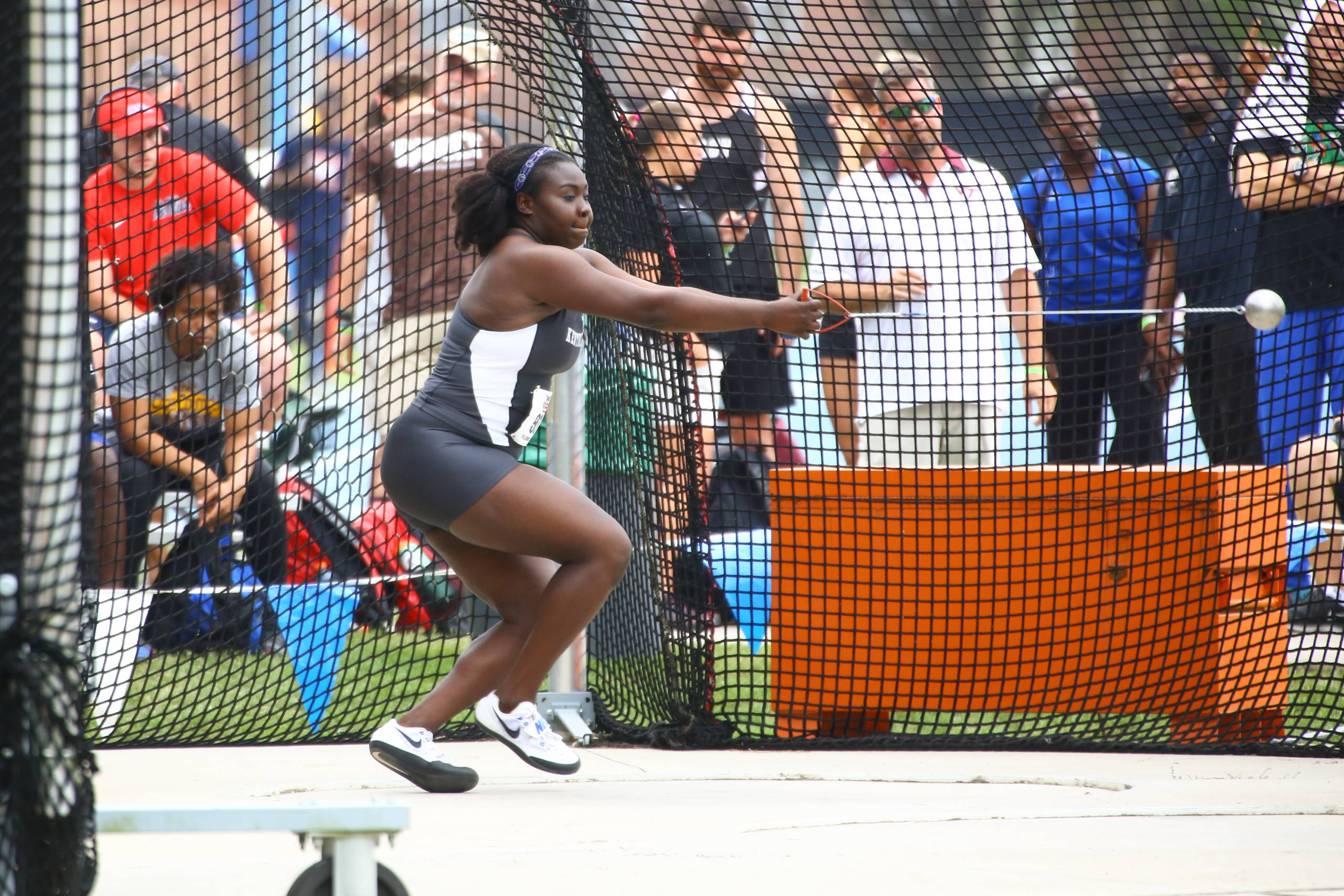 Hammer Throw PRs, 4x100m Relay Kick Start Virginia Challenge for UKTF