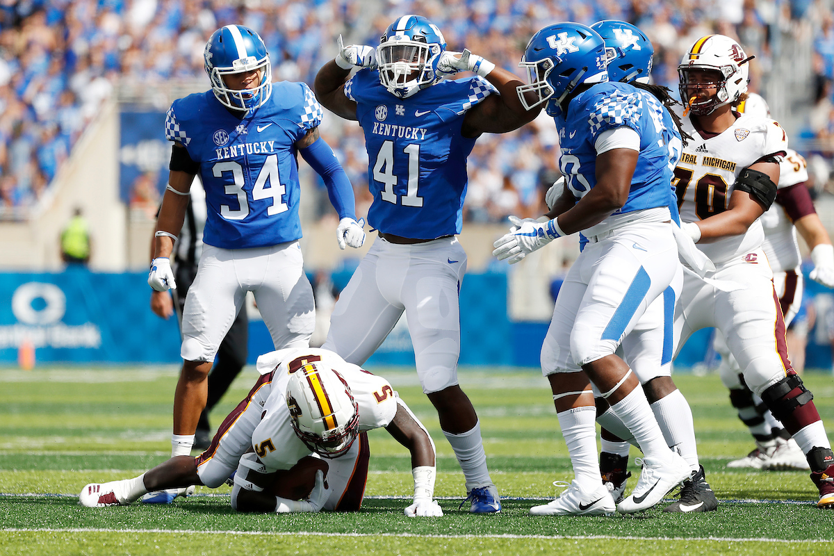 Josh Allen.

Kentucky beats Central Michigan 35-20.


Photo by Chet White | UK Athletics