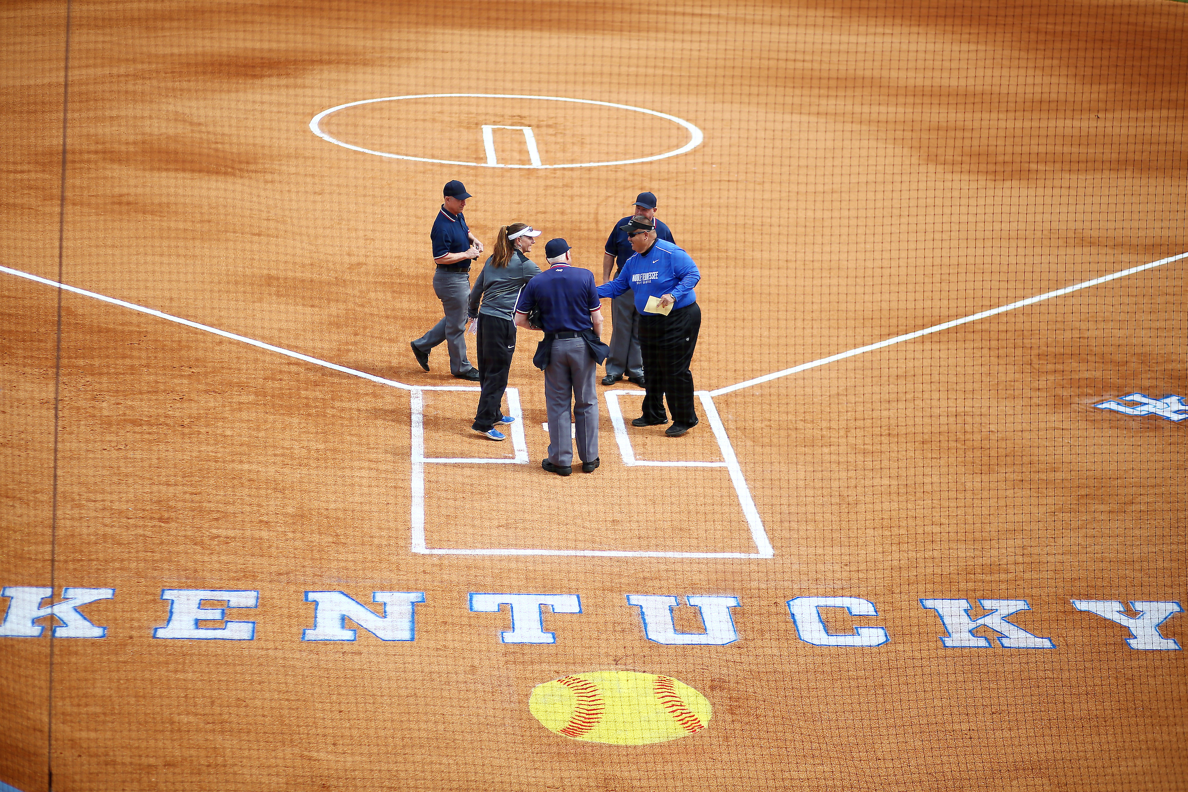 Softball vs. MTSU (Game 1)