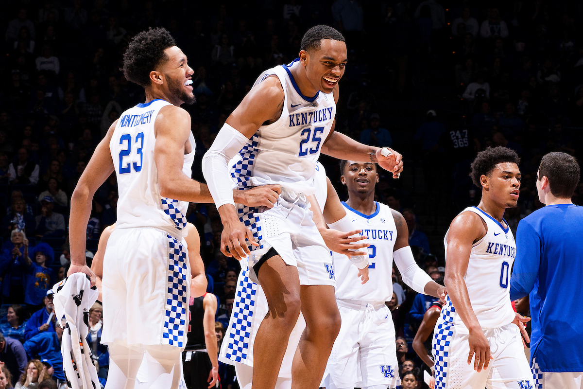 PJ Washington. EJ Montgomery.

UK beats VMI 92-82 at Rupp Arena.

Photo by Chet White | UK Athletics