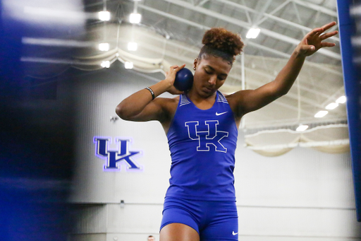 Annika Williams.

Jingle Bells Open.


Photo by Hannah Phillips | UK Athletics