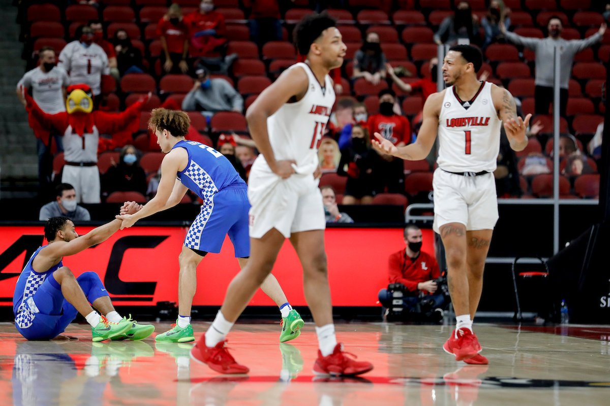 Davion Mintz. Devin Askew.

Kentucky loses to Louisville 62-59.

Photo by Chet White | UK Athletics