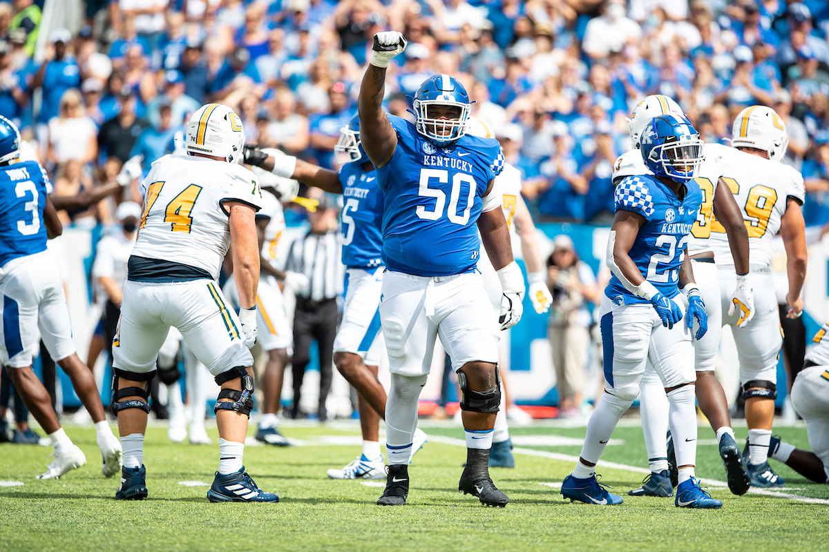 Marquan McCall

UK beats UTC, 28-23.

Photo by Jacob Noger | UK Athletics