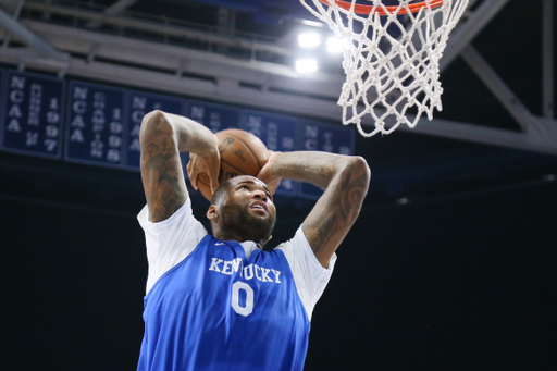 Former Kentucky men's basketball players across a number of decades came back to Rupp Arena for the 2017 UK Alumni Charity Series. 