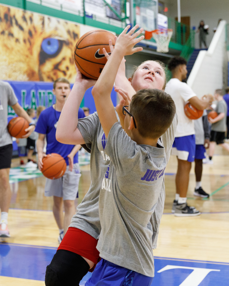 Men’s basketball camp at North Laurel High School in London, Kentucky.

Photo by Elliott Hess | UK Athletics