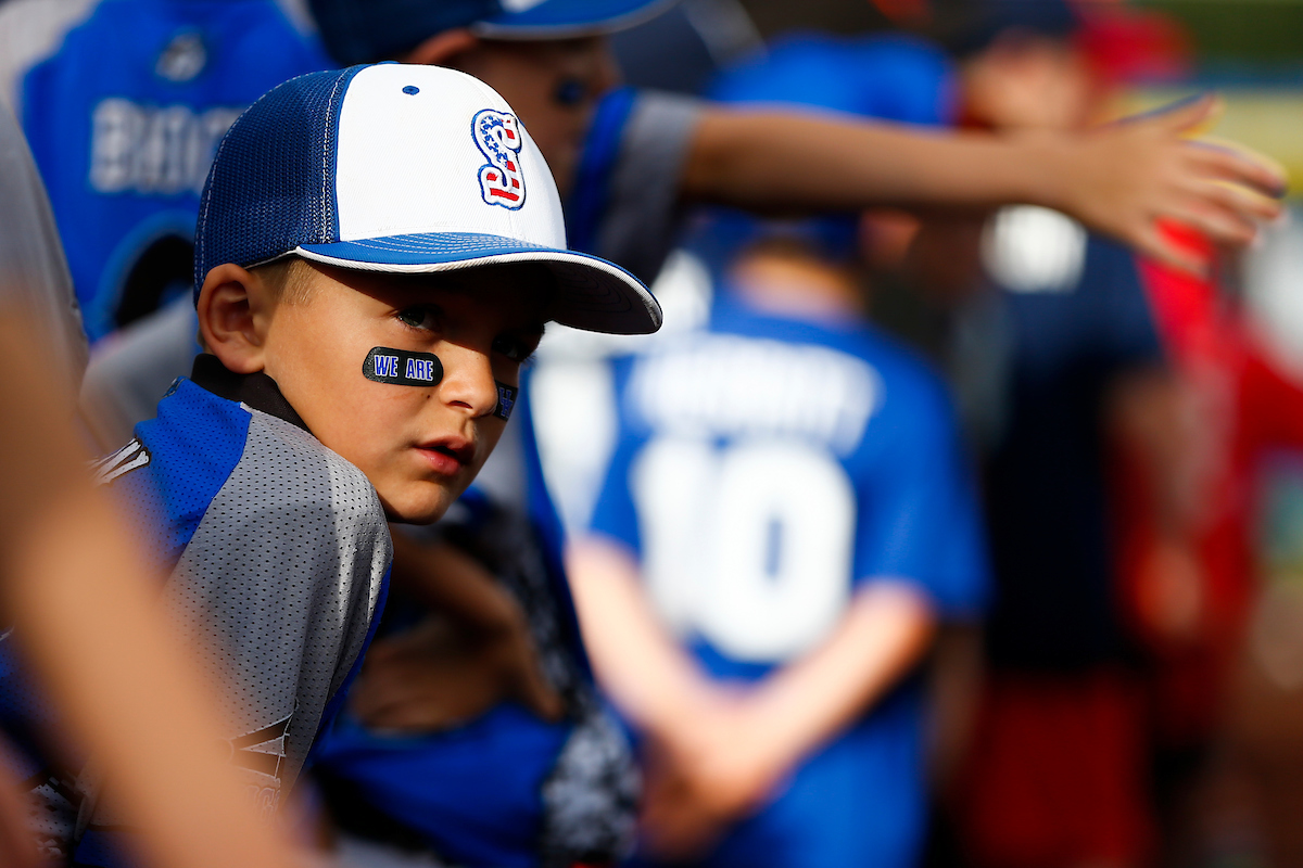 Fans.

Kentucky falls to Arkansas 5-2.
