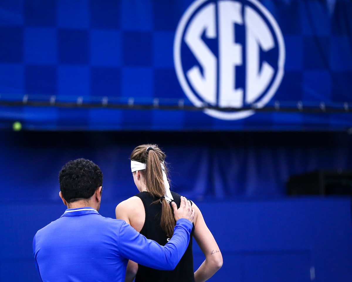 Carlos Drada, Lidia Gonzalez.

Kentucky beats West Virginia 4-3.

Photo by Grace Bradley | UK Athletics