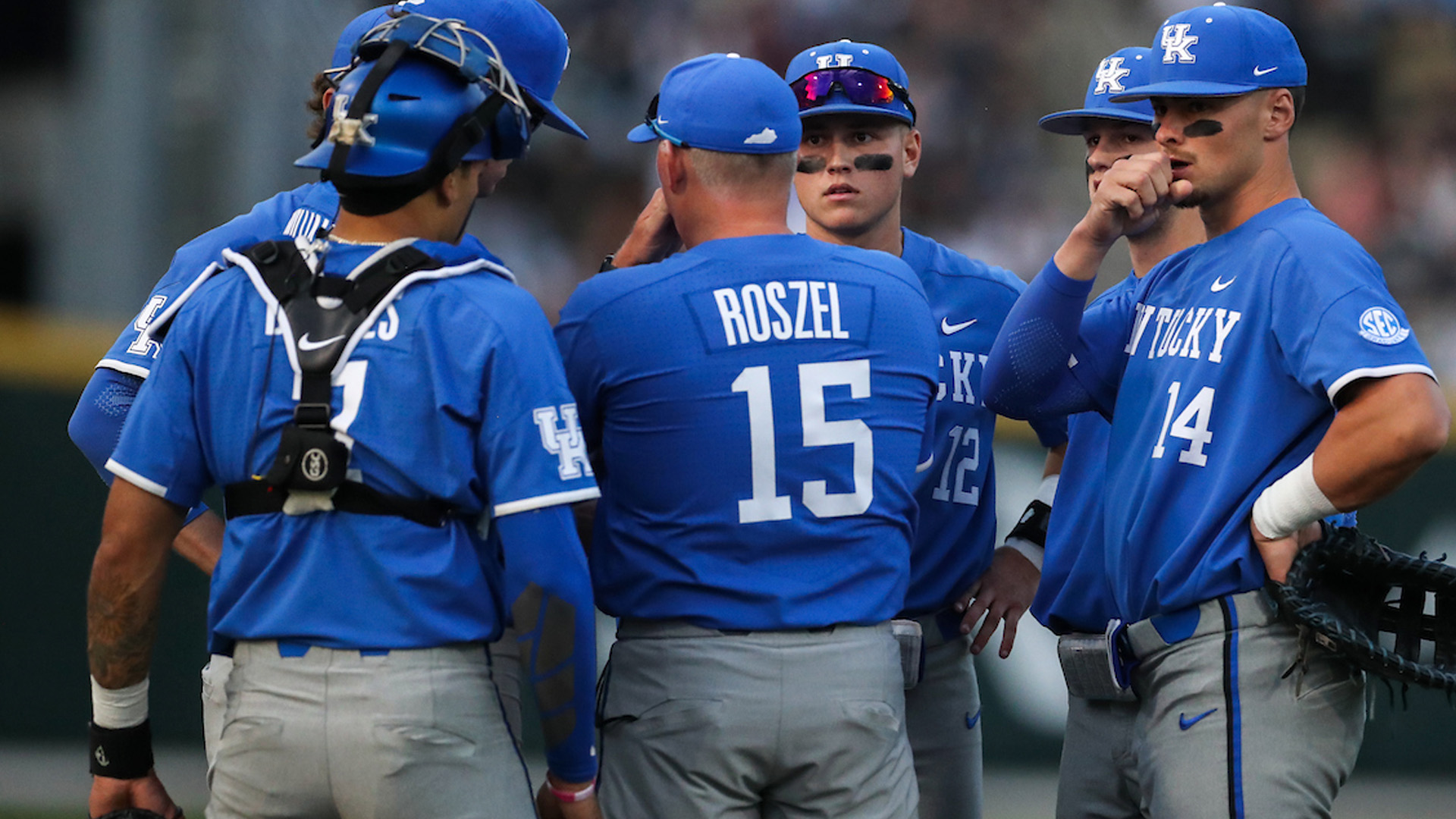 No. 15 Kentucky Drops Series at No. 5 Vanderbilt