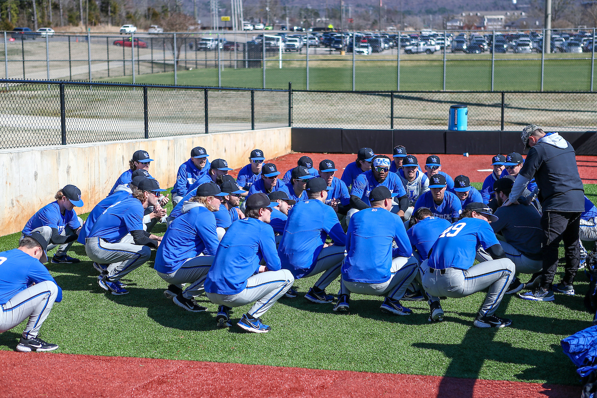Team.

Kentucky beats Jacksonville State 6-2.

Photo by Sarah Caputi | UK Athletics