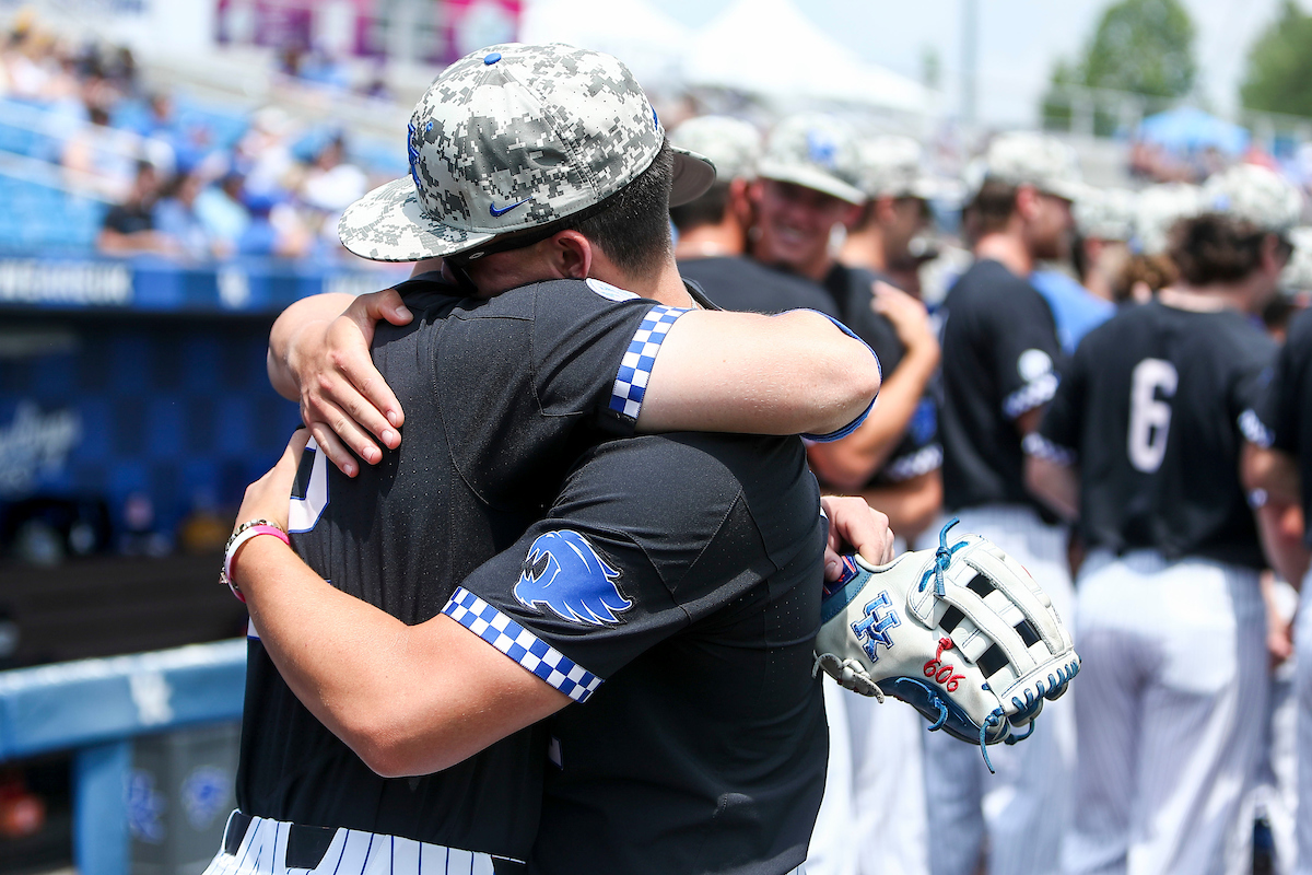 Tanner Kim. Chase Estep.

Kentucky beats Auburn 6-3.

Photo by Sarah Caputi | UK Athletics