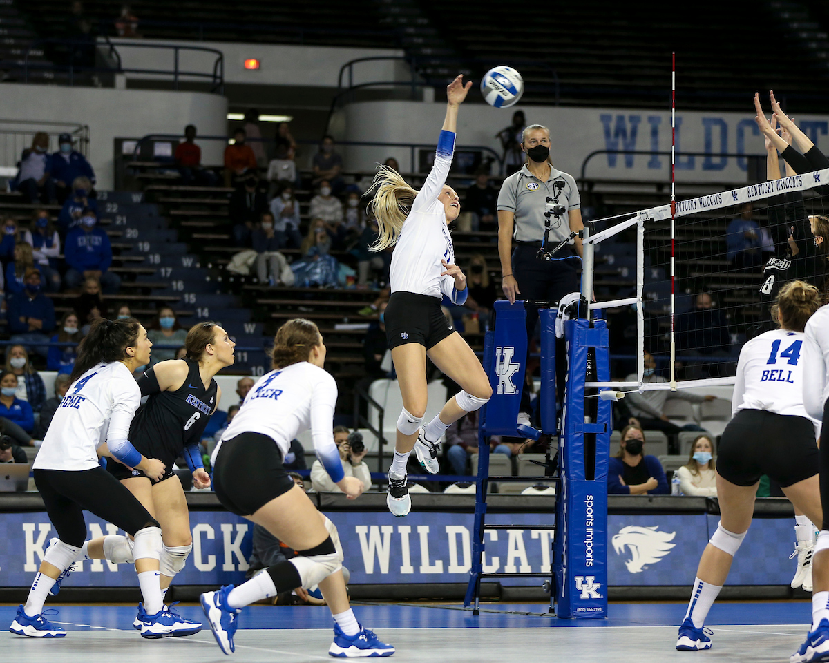 Alli Stumler.

Kentucky sweeps Texas A&M 3-0.

Photo by Grace Bradley | UK Athletics