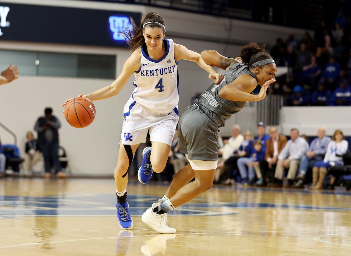 Maci Morris

The UK women's basketball team falls to Texas A&M on Thursday, November 28, 2019.

Photo by Britney Howard | UK Athletics