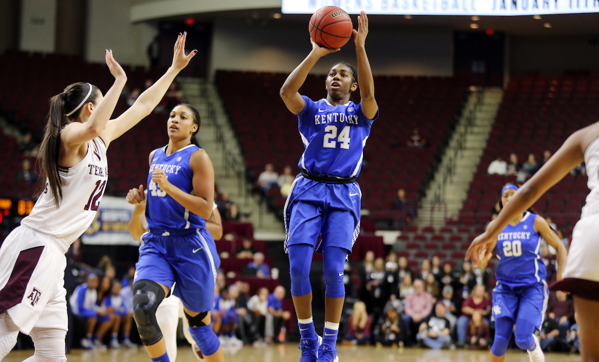 Taylor Murray

The University of Kentucky women's basketball team falls to Texas A&M on January 4, 2018 at Reed Arena. 

Photo by Britney Howard | UK Athletics