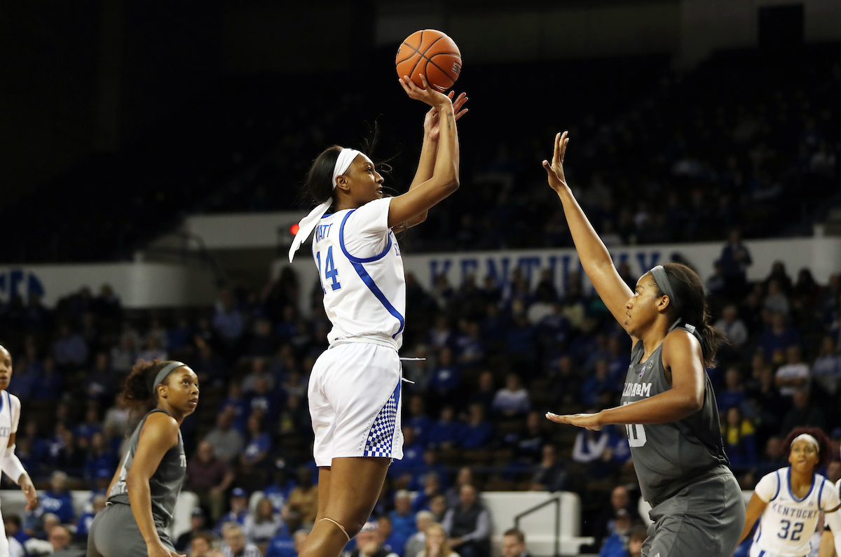 Tatyana Wyatt

The UK women's basketball team falls to Texas A&M on Thursday, November 28, 2019.

Photo by Britney Howard | UK Athletics