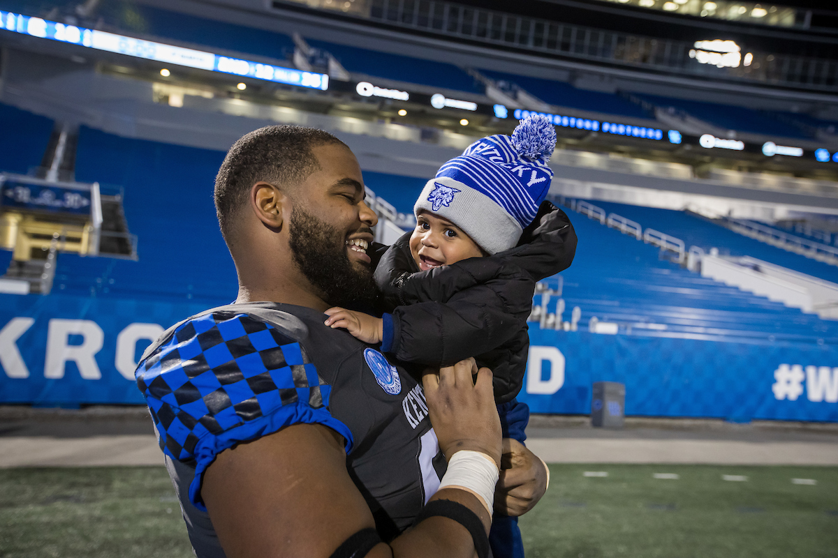 Phil Hoskins

Kentucky beats South Carolina, 41-18.

Photo by Jacob Noger | UK Football