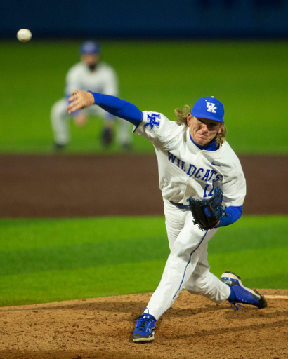 Colby Frieda.

Kentucky defeats Western Michigan 14-3.

Photo by Tommy Quarles | UK Athletics