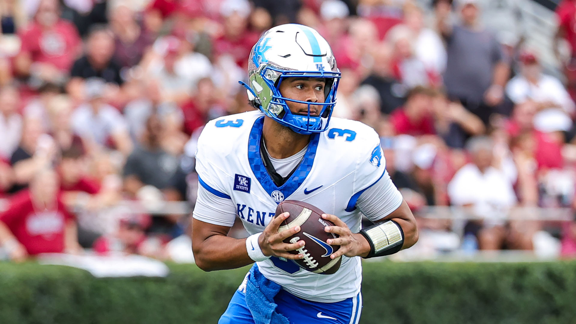 Highlights: Kentucky 35, South Carolina 34