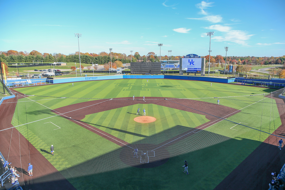 Fall Ball

2020 Fall Ball

Photo by Grant Lee | UK Athletics