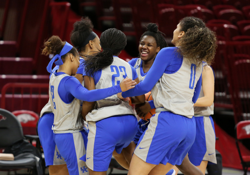 Amanda Paschal

The University of Kentucky women's basketball team practices at Bud Walton Arena on Monday, January 29, 2018.
Photo by Britney Howard | UK Athletics