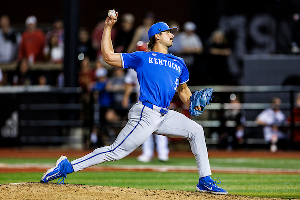 Jack Bennett Named to Midseason Stopper of the Year Watch List