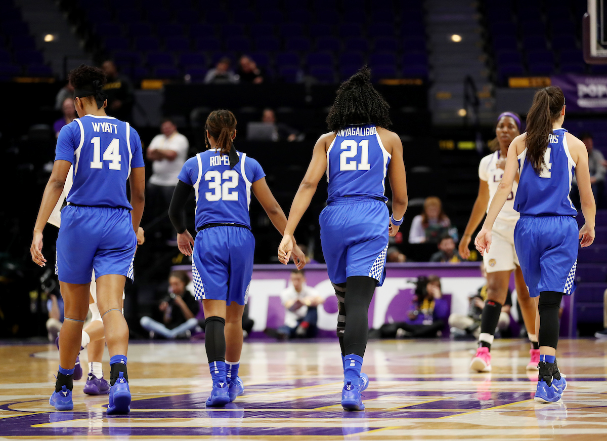 Team

Kentucky Women's Basketball beat LSU 64-60. 

Photo by Britney Howard  | UK Athletics