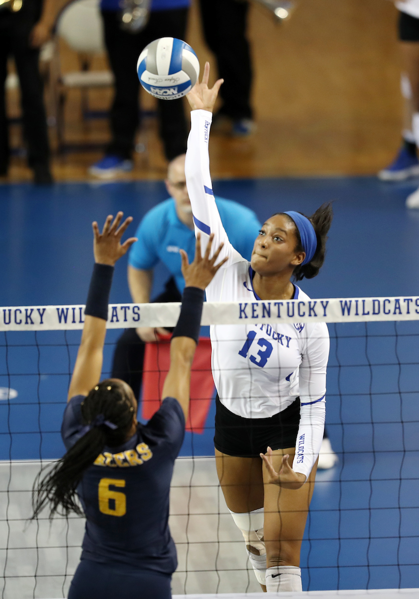 Leah Edmond

UK volleyball beats Murray State in the first round of the NCAA Tournament.  

Photo by Britney Howard  | UK Athletics