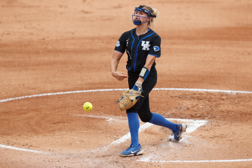 AUTUMN HUMES.

Kentucky falls to Alabama, 4-3.

Photo by Elliott Hess | UK Athletics