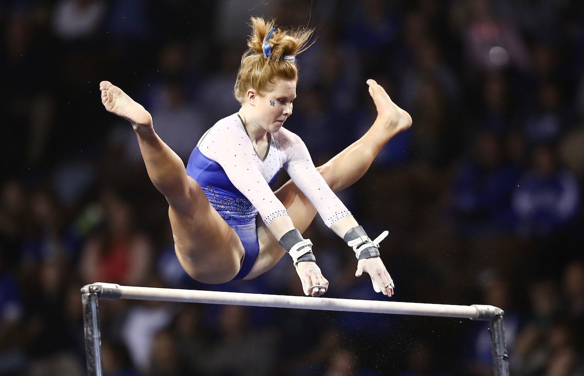 SIDNEY DUKES.


Kentucky beats Alabama, 197.200 - 196.800.

Photo by Elliott Hess | UK Athletics