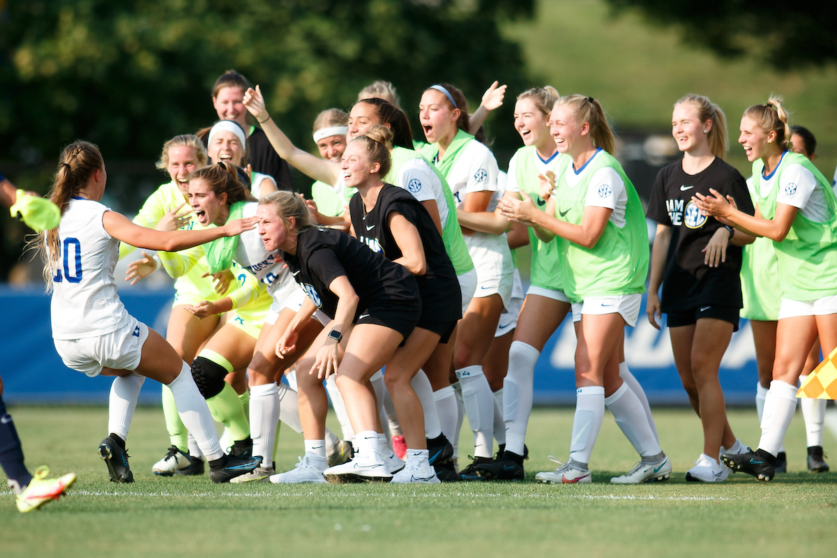 Team.

Kentucky beat Murray State 3-2.

Photo by Eddie Justice | UK Athletics