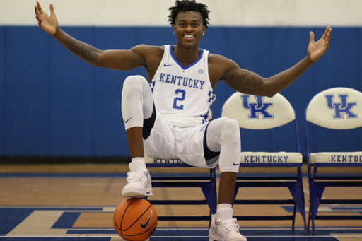 Go behind the scenes at Kentucky men's basketball photo day.