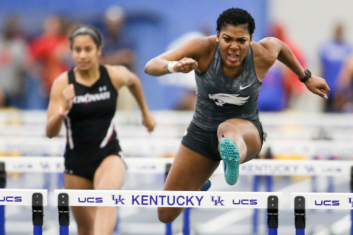 Darci Khan.

Jim Green Invitational. 


Photo by Chet White | UK Athletics