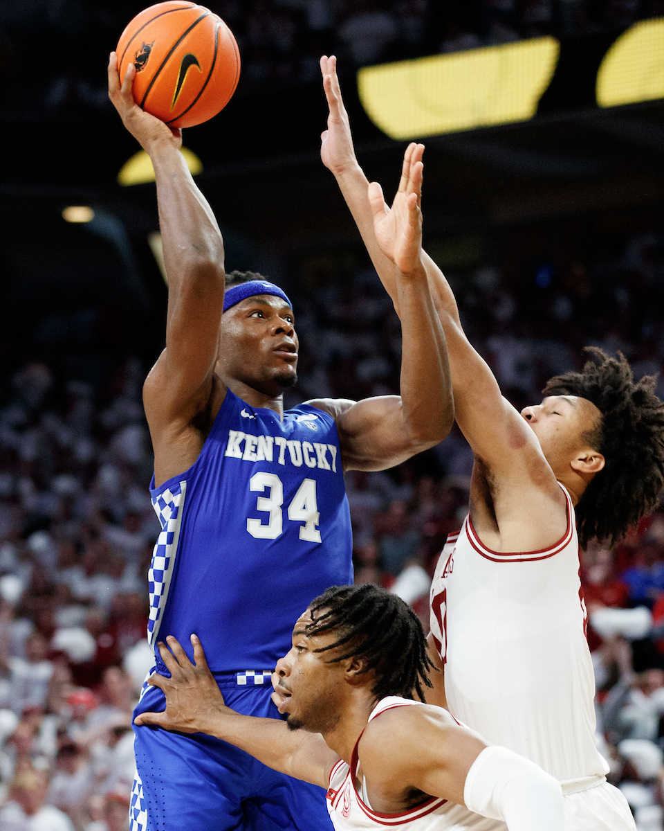 Oscar Tshiebwe.

Kentucky falls to Arkansas, 75-73.

Photo by Elliott Hess | UK Athletics
