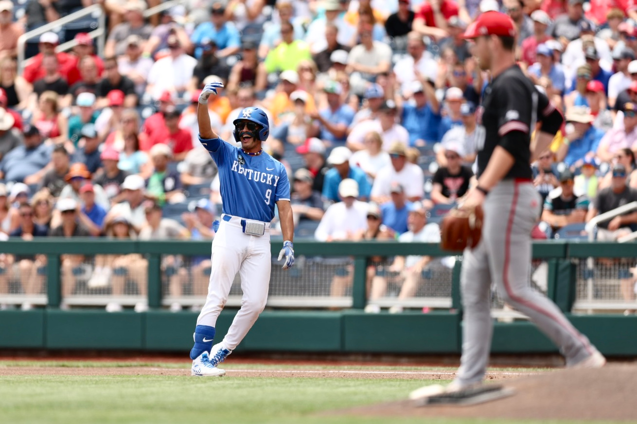 Highlights: Kentucky 5, N.C. State 4 (College World Series)