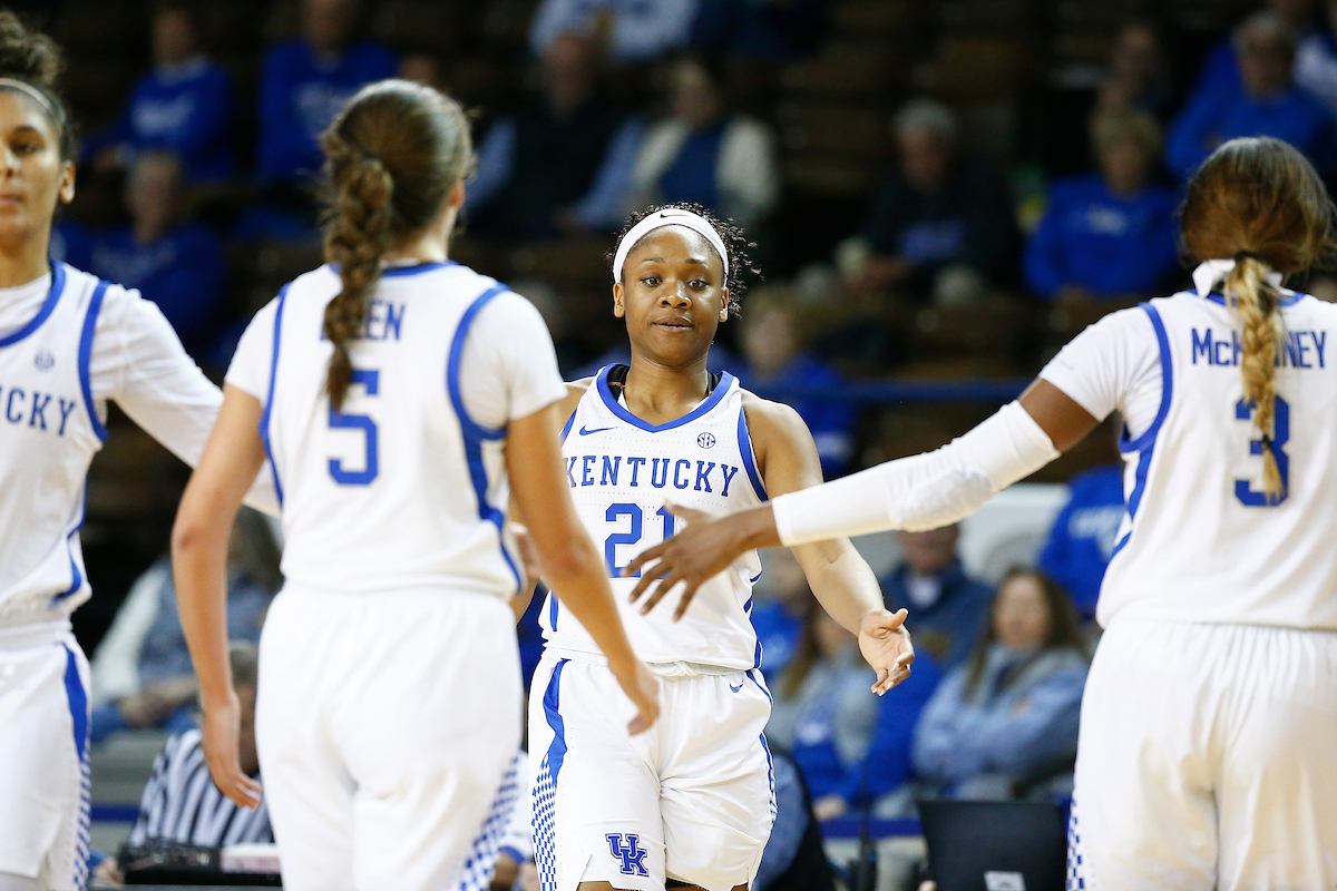 Team. Ogechi Anyagaligbo.

UK women's basketball beat Southern 91-41.

Photo by Chet White | UK Athletics