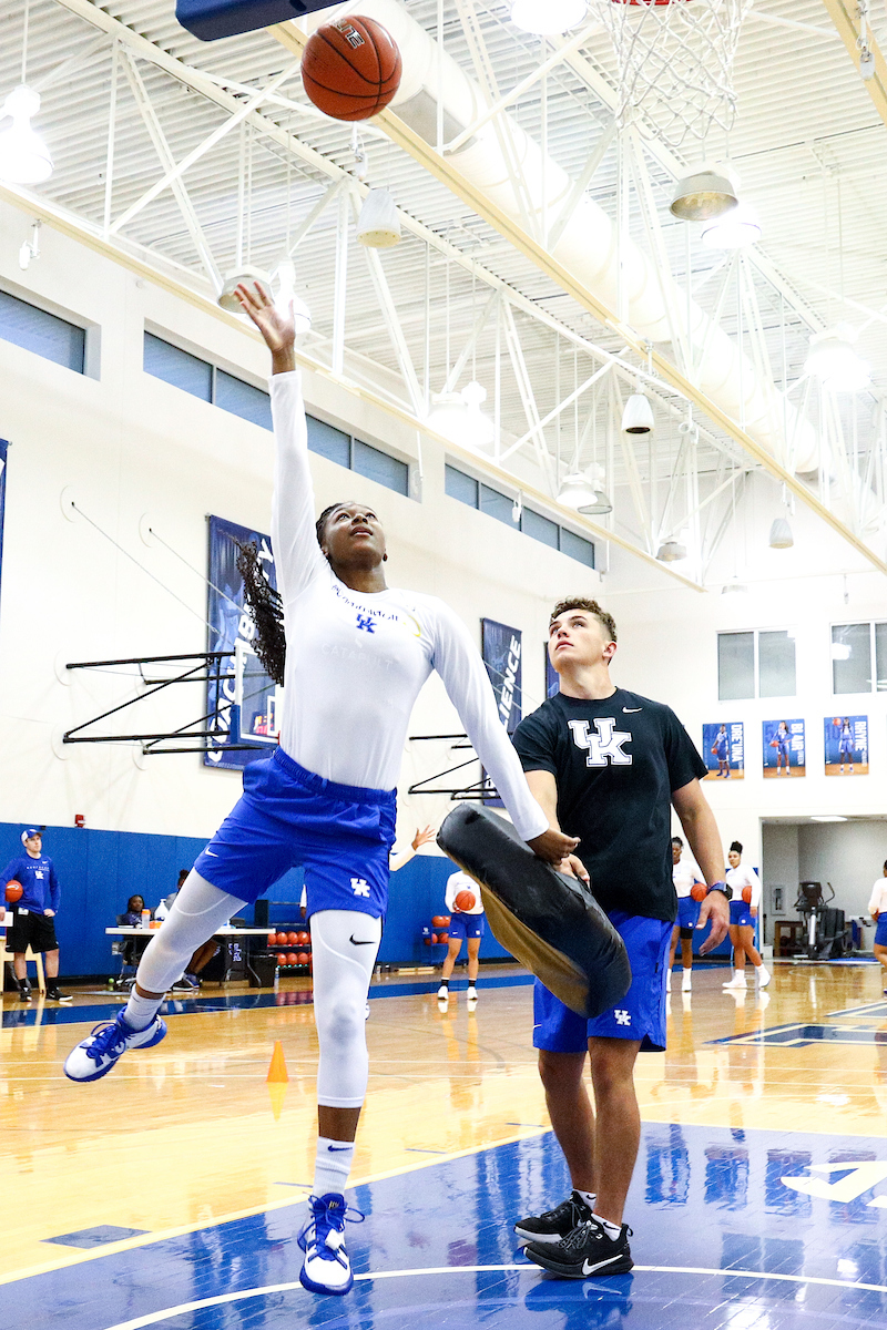 Robyn Benton. 

WBB Practice.

Photo by Eddie Justice | UK Athletics