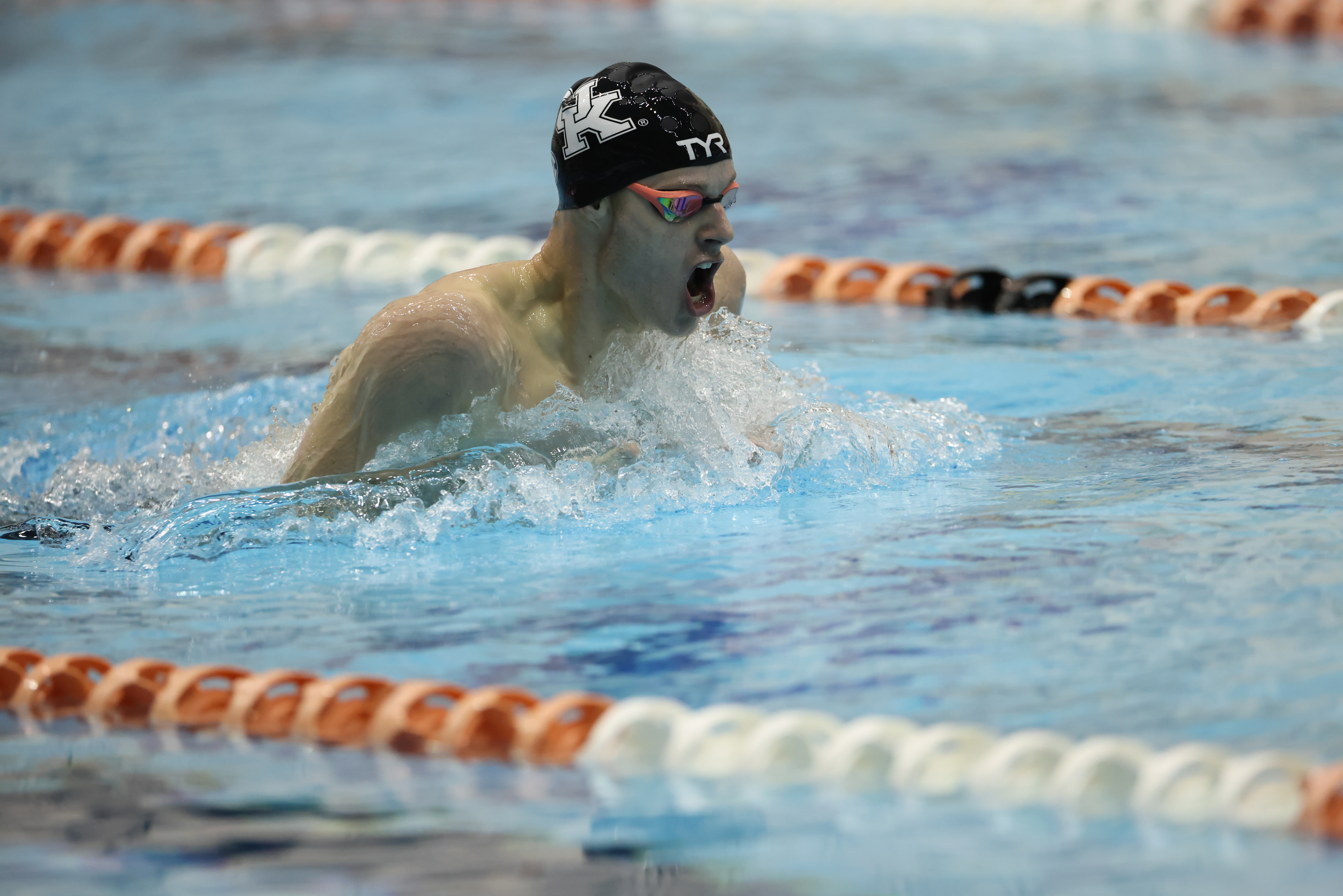 Levi Sandidge wins 400 IM, Kentucky Swim & Dive Ends Day Two of Tennessee Invitational