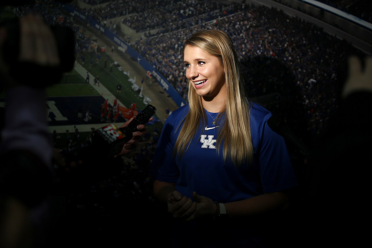 Autumn Humes. 

UK Softball Baseball Media Day.


Photo by Isaac Janssen | UK Athletics