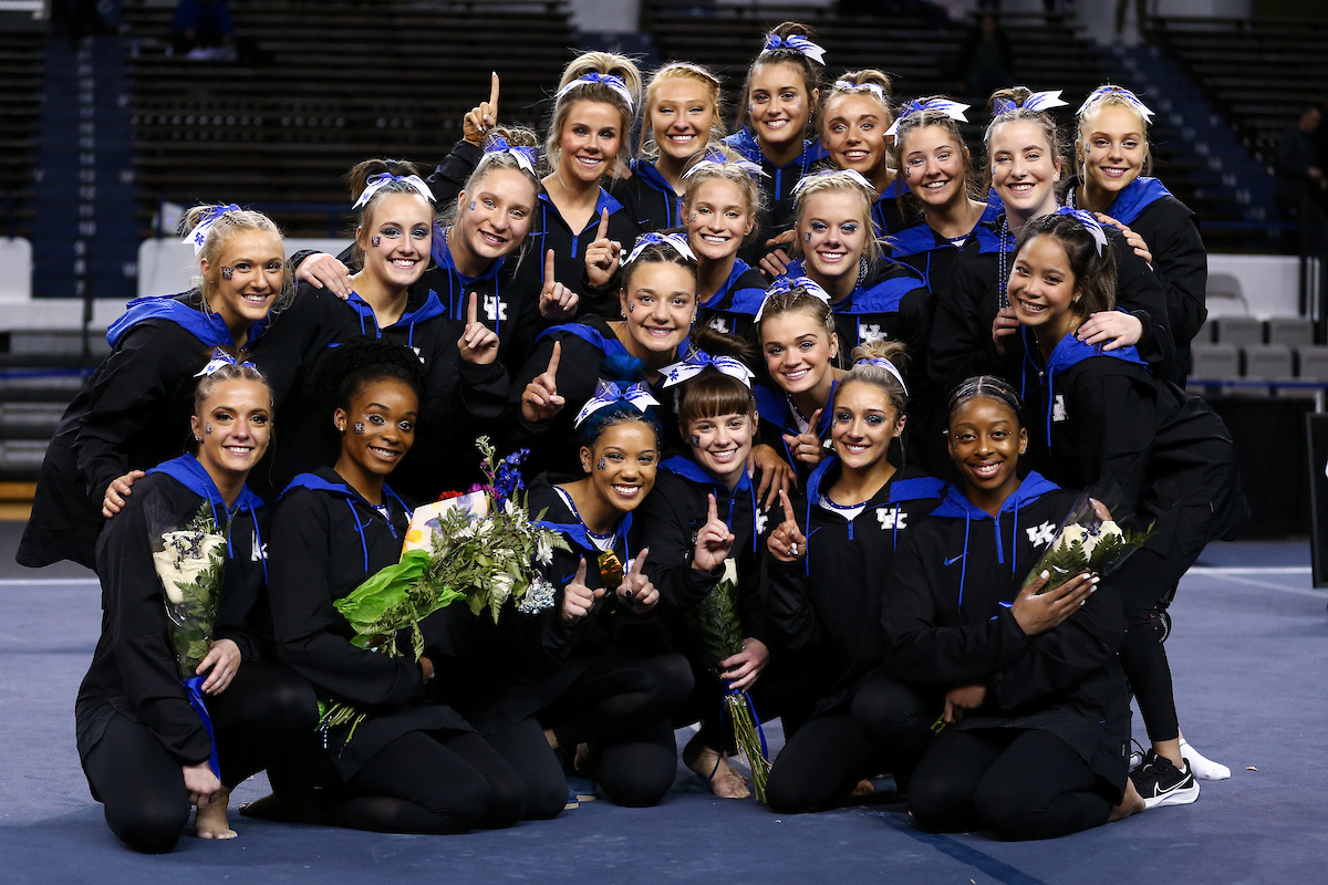 Team.

Kentucky defeats Michigan State on Senior night.

Photo by Tommy Quarles | UK Athletics