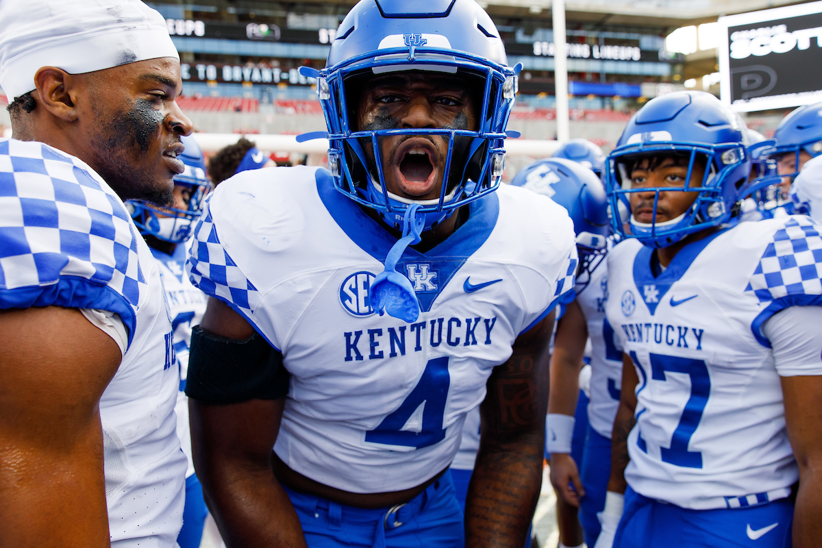JOSH PASCHAL.

Kentucky falls to Alabama, 63-3.

Photo by Elliott Hess | UK Athletics