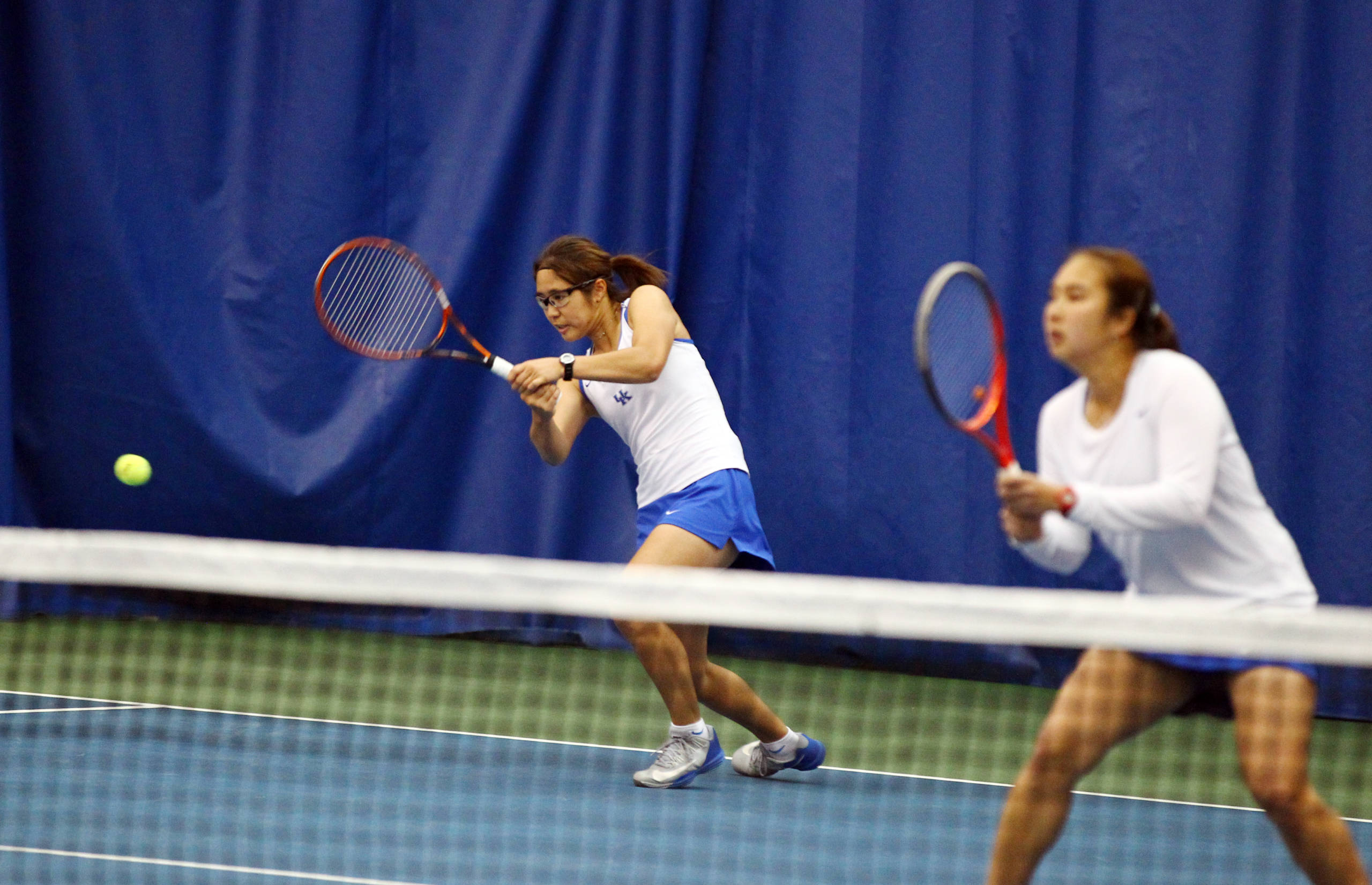 Wildcats Outlast Buckeyes to Advance at ITA Indoor Championships