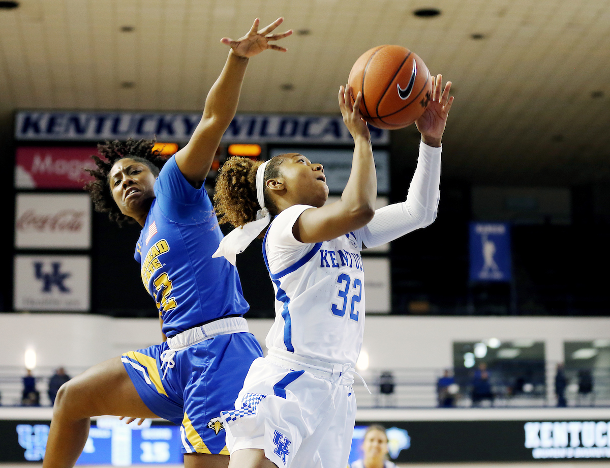 Jaida Roper

UK women's basketball beats Morehead State. 

Photo by Britney Howard  | UK Athletics