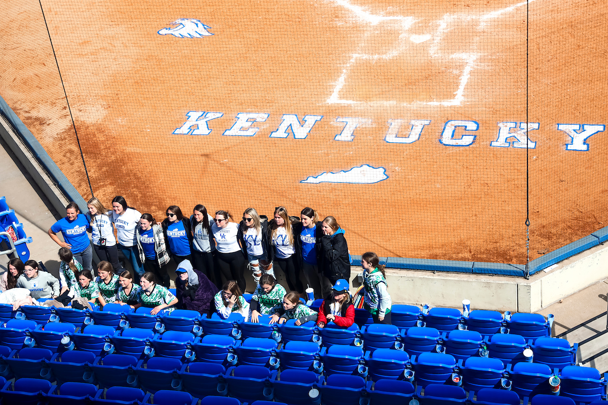 Fans.

Kentucky beats Ole Miss 8-2.

Photo by Eddie Justice | UK Athletics