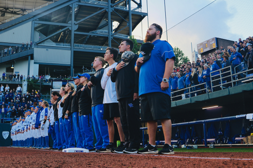 Team.

The University of Kentucky softball team falls to Washington, 5-0, in game two of the NCAA Super Regionals on May 25th, 2019.

Photo by Noah J. Richter | UK Athletics