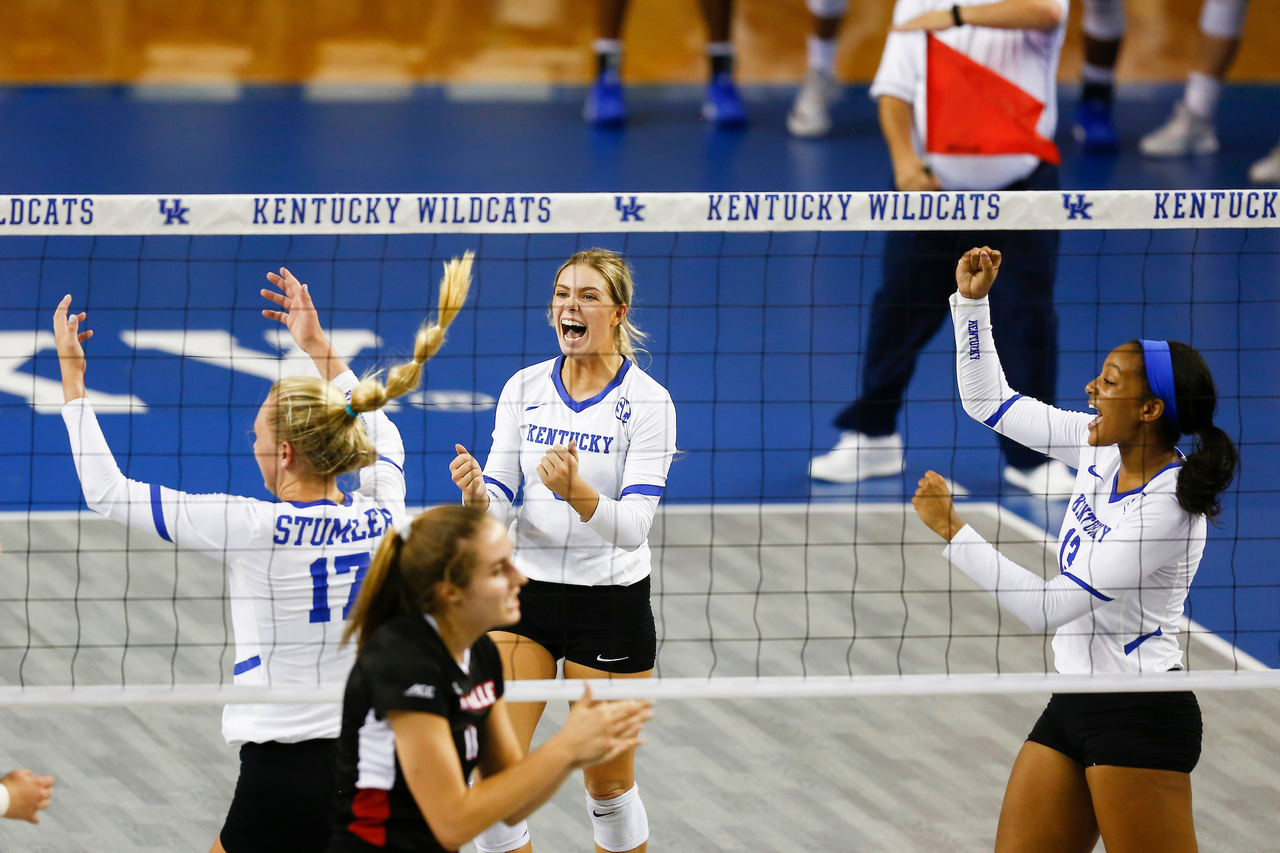 Lauren Tharp.

UK defeats UofL 3-0.  

Photo by Hannah Phillips | UK Athletics