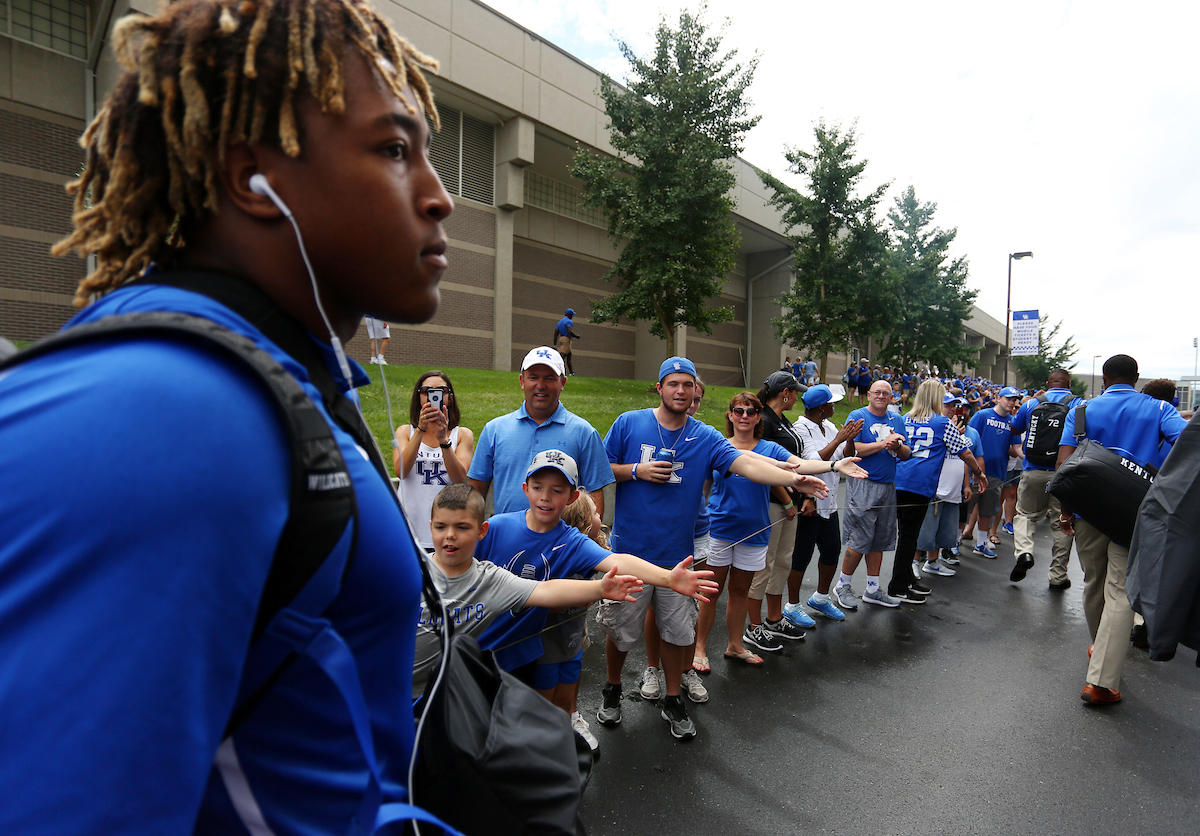 Benny Snell

Kentucky Football beats Central Michigan 35-20.

Photo by Britney Howard | UK Athletics