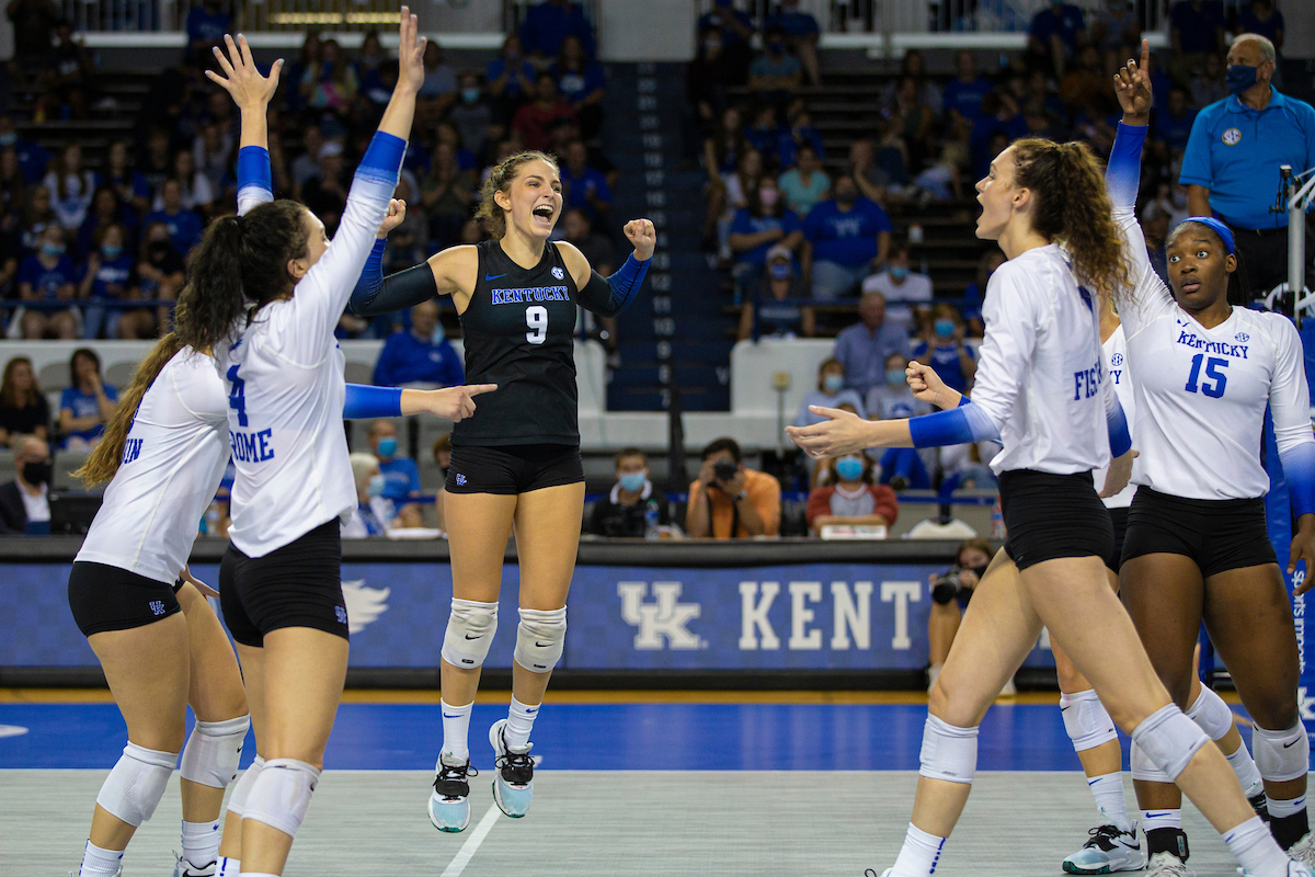Riah Walker.

Kentucky sweeps UNI 3-0.

Photo by Grant Lee | UK Athletics