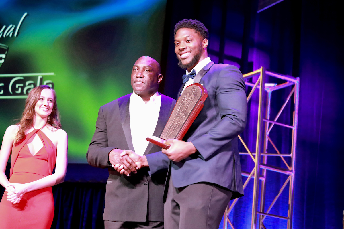 Josh Allen is honored as the 2018 Bednarik Award winner at the Maxwell Football Club Gala on Friday, March 7th, 2019.

Photo by Noah J. Richter | UK Athletics