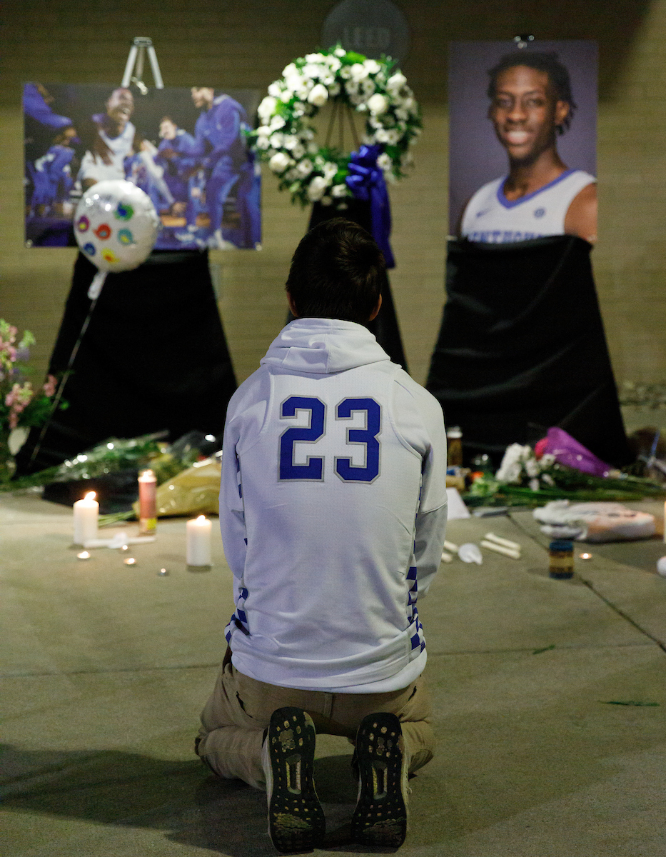 Terrence Clarke candlelight vigil.

Photo by Elliott Hess | UK Athletics