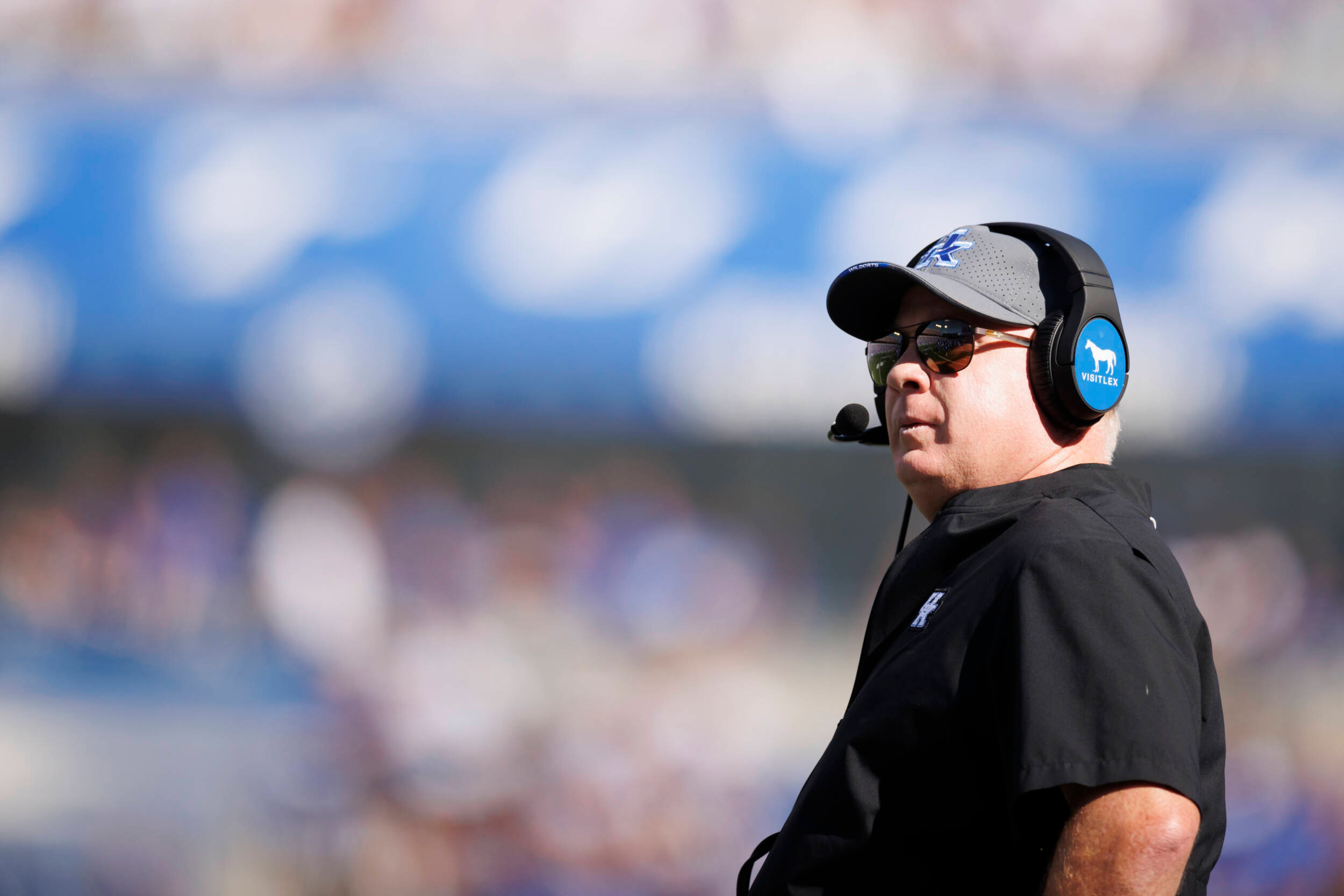 LIVE at Noon: Mark Stoops Monday Press Conference